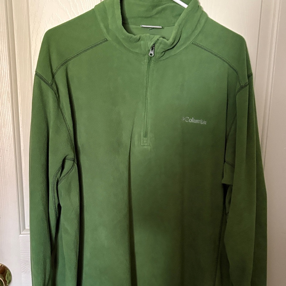 Columbia Olive Green Top